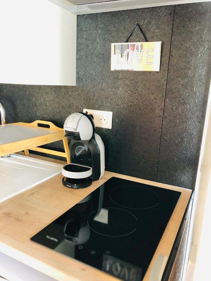 Mini Love Room Jacuzzi Privatif Urimenil Luaran gambar